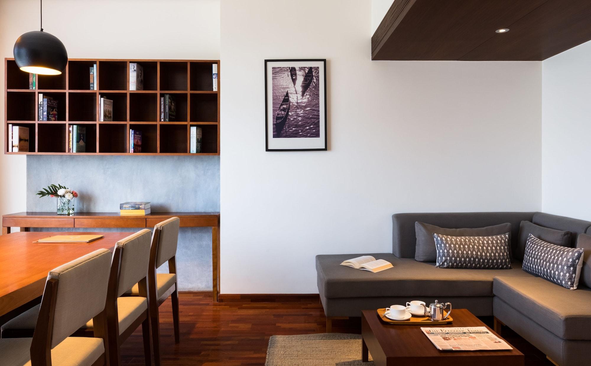 Holiday Inn & Suites Bengaluru Whitefield Экстерьер фото
