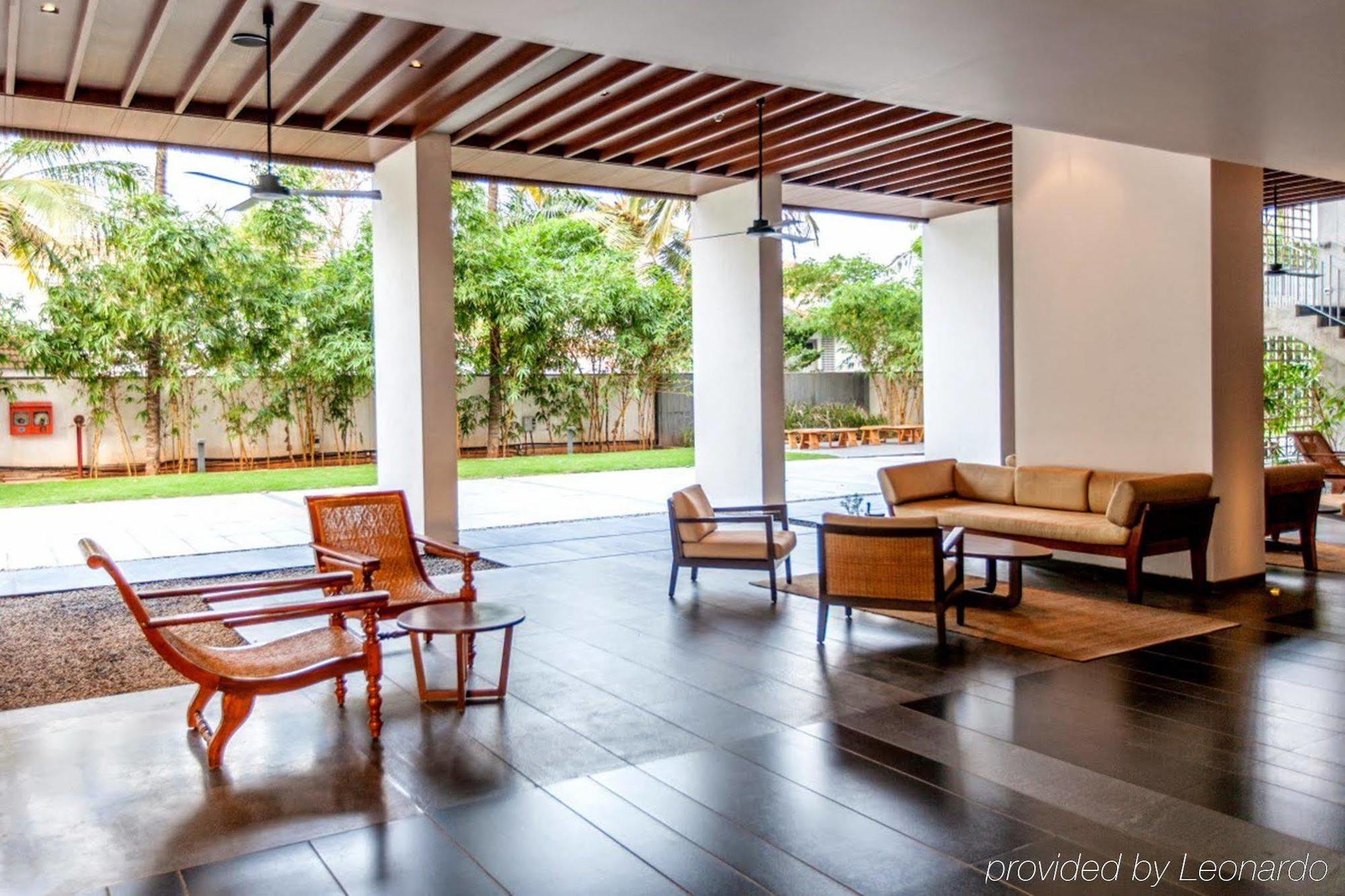 Holiday Inn & Suites Bengaluru Whitefield Экстерьер фото