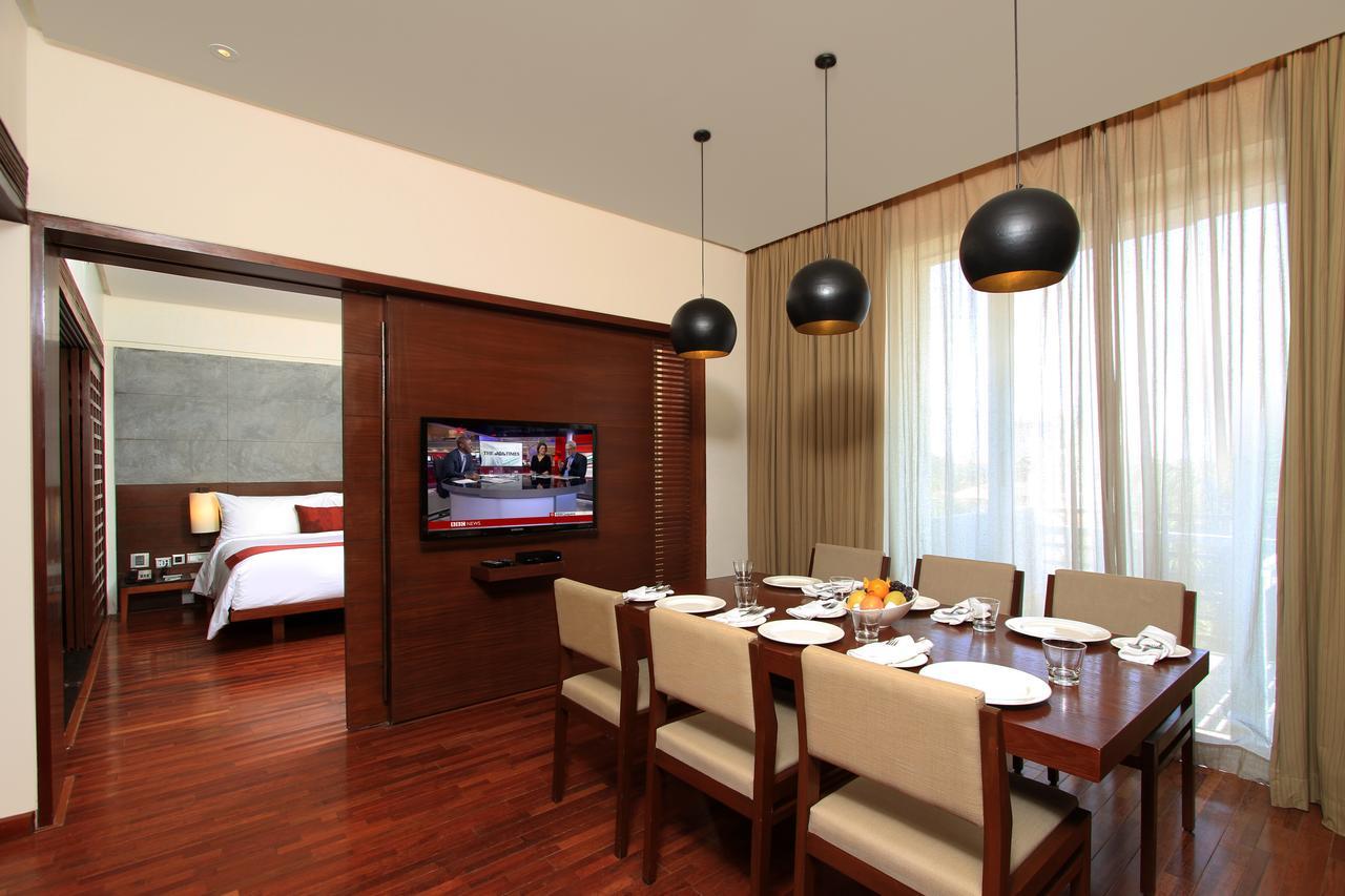 Holiday Inn & Suites Bengaluru Whitefield Экстерьер фото