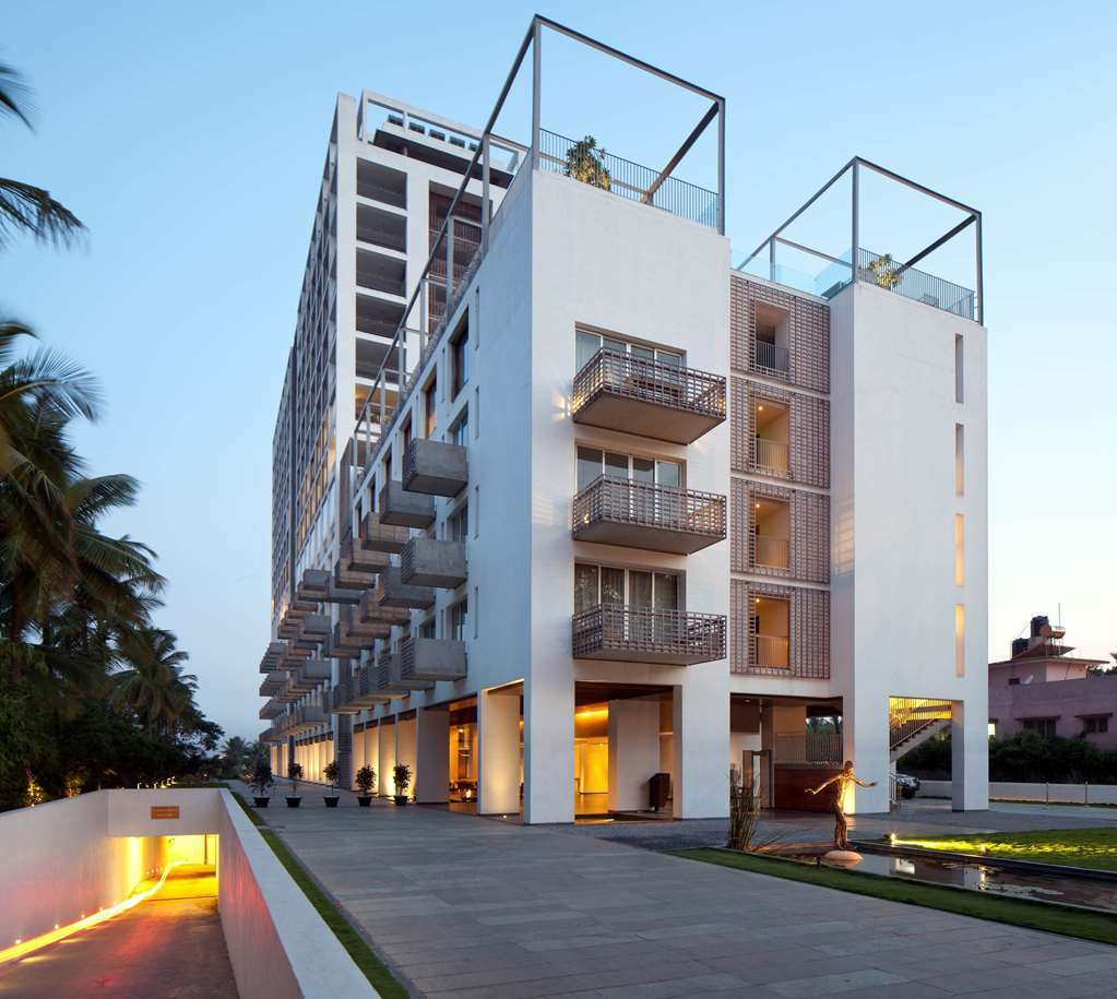 Holiday Inn & Suites Bengaluru Whitefield Экстерьер фото